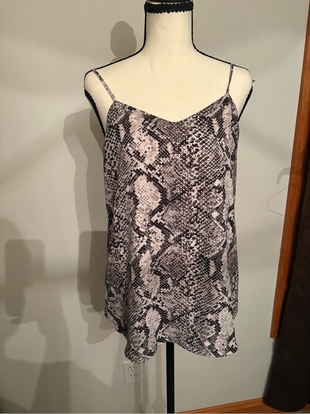 Hippie Rose Black and Gray Snake Print Spaghetti Strap Cami